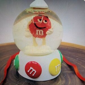 M&M'S Red Character Snow Globe with Multicolor Candy Base